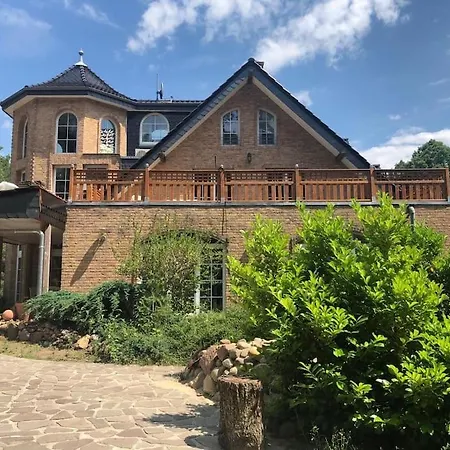 Seeblick Eins Im Waldschloesschen * Wendisch Rietz
